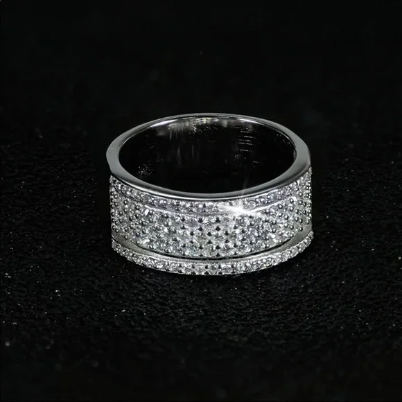 New Luxury 925 Silver Beautiful Diamond Eternity Elegant Ring - Picture 4 of 5